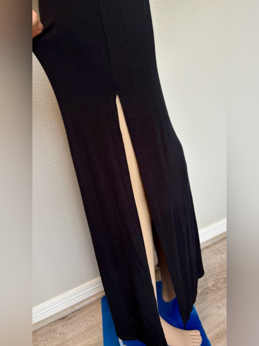 Boohoo Petite Black Side-Tie Spaghetti Strap Maxi Dress NWT - Picture 10 of 15